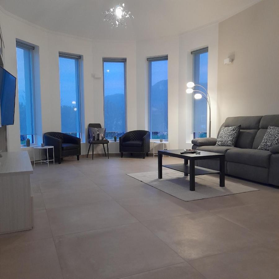 Horse House Bed & Breakfast Montella Bagian luar foto